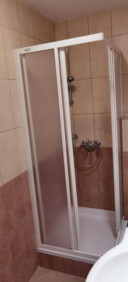 Apartmani Neva Супетар Экстерьер фото