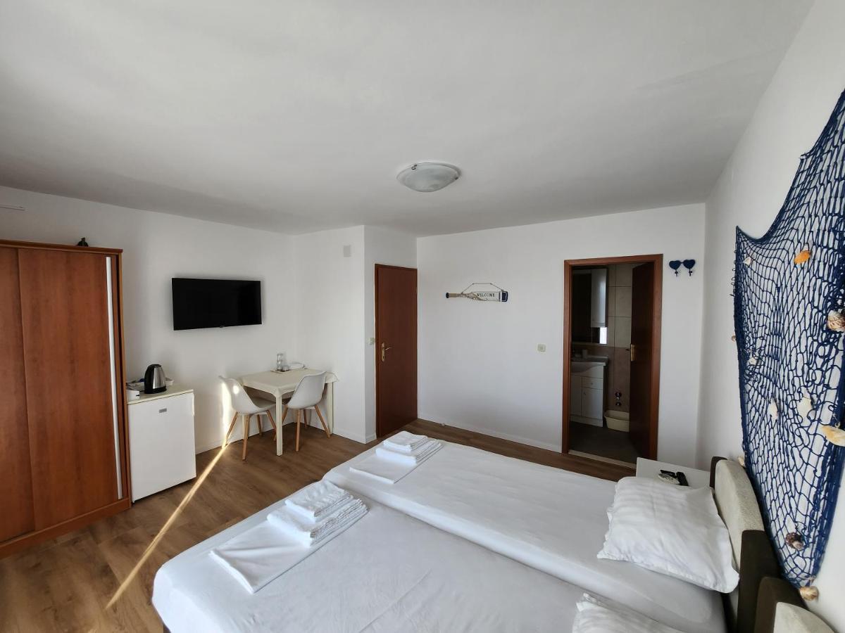 Apartmani Neva Супетар Экстерьер фото