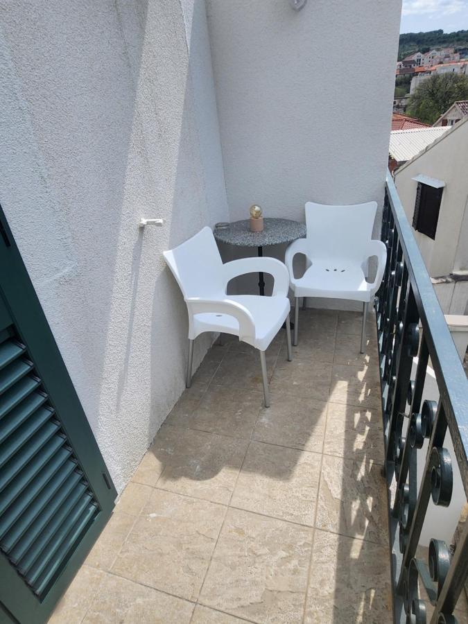 Apartmani Neva Супетар Экстерьер фото