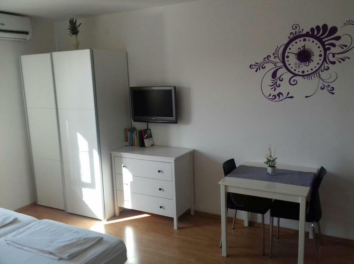 Apartmani Neva Супетар Экстерьер фото